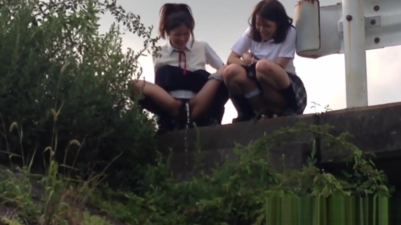 Private Asians piss off footpath Eat - 1
