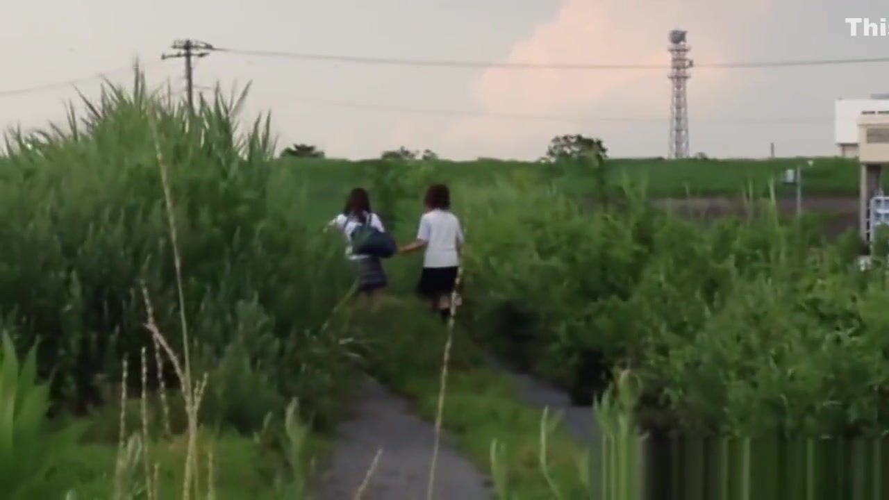 Private Asians piss off footpath Eat - 2