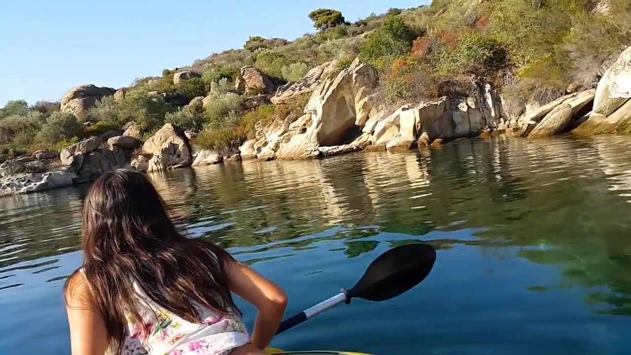 Kissing PUSSY PLAY & Exhibitionism during KAYAKING Pussysex - 2
