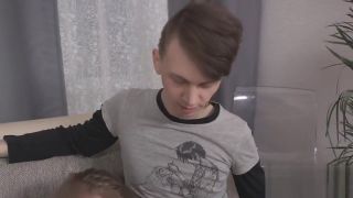 Free Petite Porn Bankrupt man lets spicy mate to pound his girlfriend for cash Gaycum