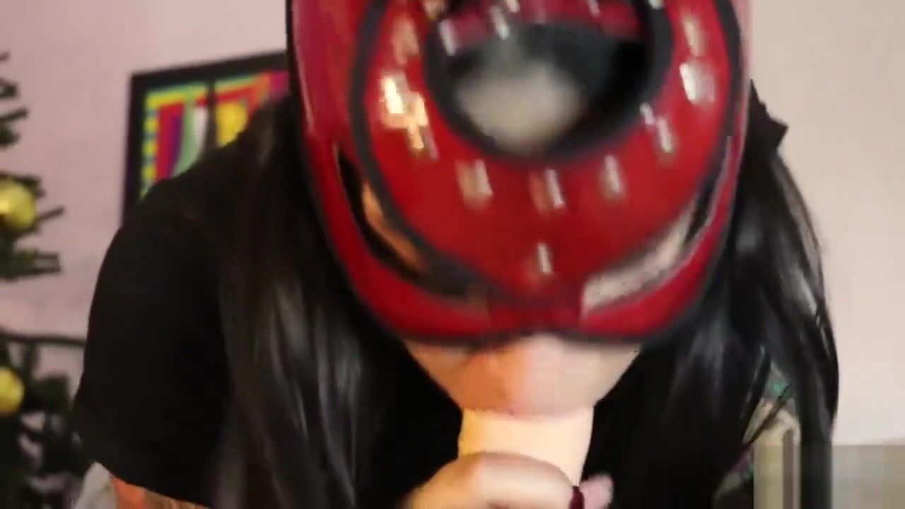 Lezdom Mady loves to suck dick and get extra sloppy with her rabbit mask. Thai - 1