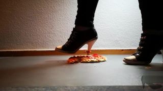 Making Love Porn AdriCrush slippery pizza in emo converse high heels Rubbing