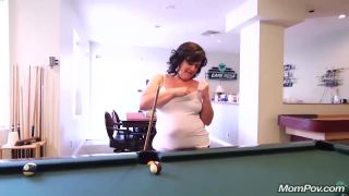 Cumload Busty mature brunette, Trudy is holding her legs spread wide open while getting fucked hard Peruana