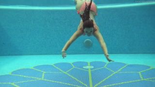 Lily Carter Sazan Cheharda On And Underwater Naked Swimming Webcam