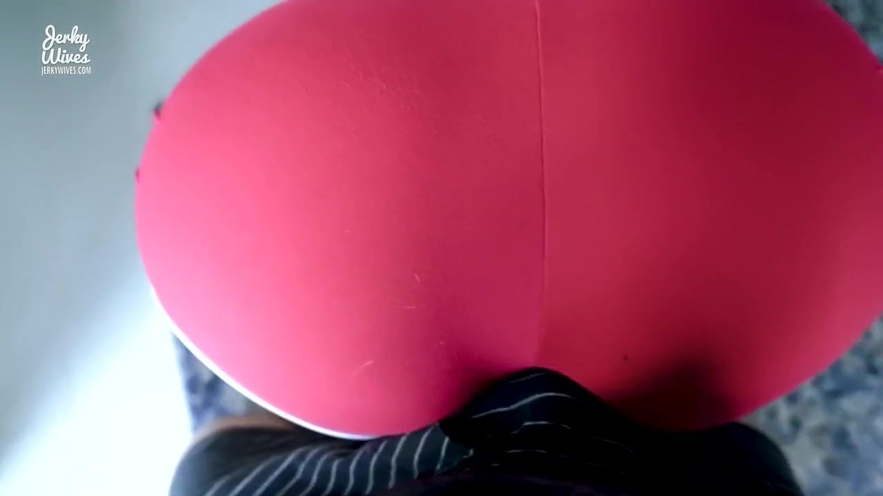 Amazing Shes Stuck And Fucked 24Video