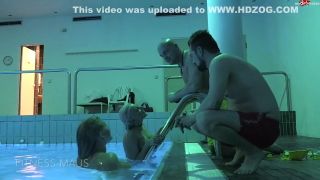 Whooty Fitness Maus And Lilli Vanilli In Krasse Pool-orgie!...
