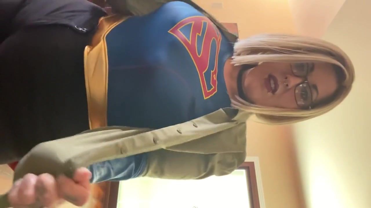 javx Cinnamon Anarchy In Supergirl Striptease And Facial Public Sex - 1