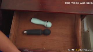 Cumshot My Ex, Kimber Woods And Jessa Rhodes - Sex With My Jockstrap
