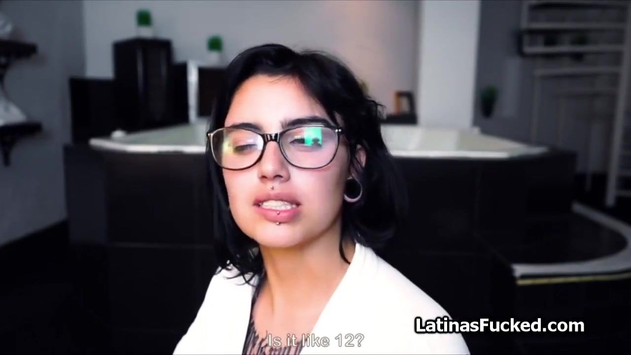Legs Slutty Latina In Glasses Wants Big Dick Sloppy Blowjob