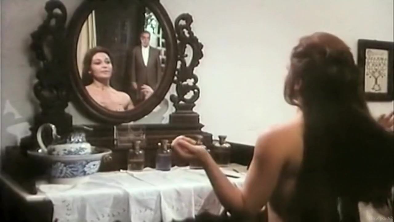 Glamour Manuela (1976) Carmen Platero Tease