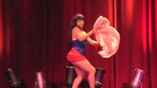 Culona Burlesque Strip SHOW 125 Coco Lectric Nude Viva Teen Blowjob