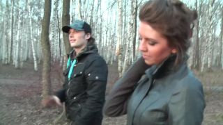 Zoig Ally in outdoor sex vid showing a sloppy blowjob xPee