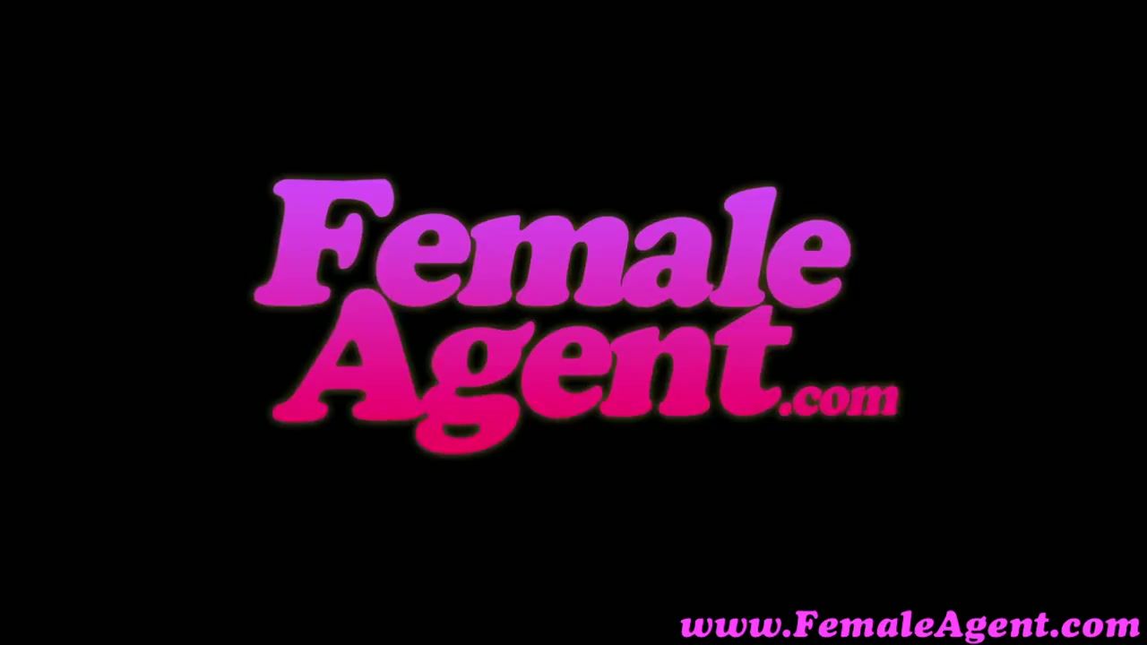 Safadinha FemaleAgent HD Sensual seduction 3way - 1