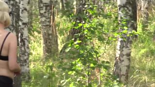 Nina Hartley pregnant goloy milf, strolls in the forest. hidden camera peeping Aussie