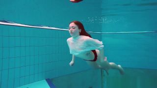 Close Up Pierced Teen Swimming Real Amature Porn