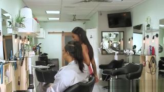 Chastity Hairdresser licking les Fucking