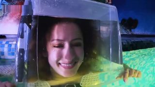 Sexzam Dira in WaterBox Underwater Huge