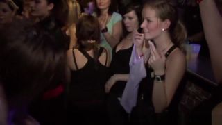 Comedor Amateur girls turning into hardcore party babes Spanking