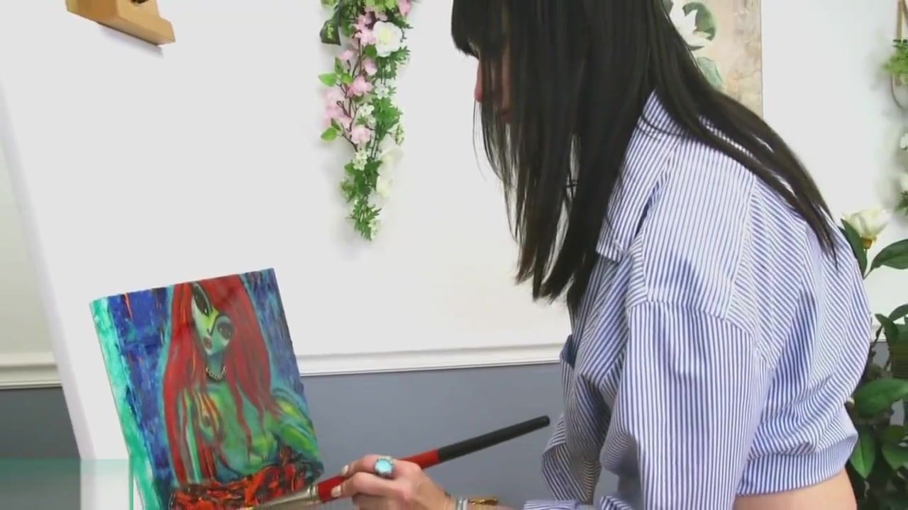 Amateurs Erotic Painter with LexxxiStar - May 2019 - for Pornhub High - 1