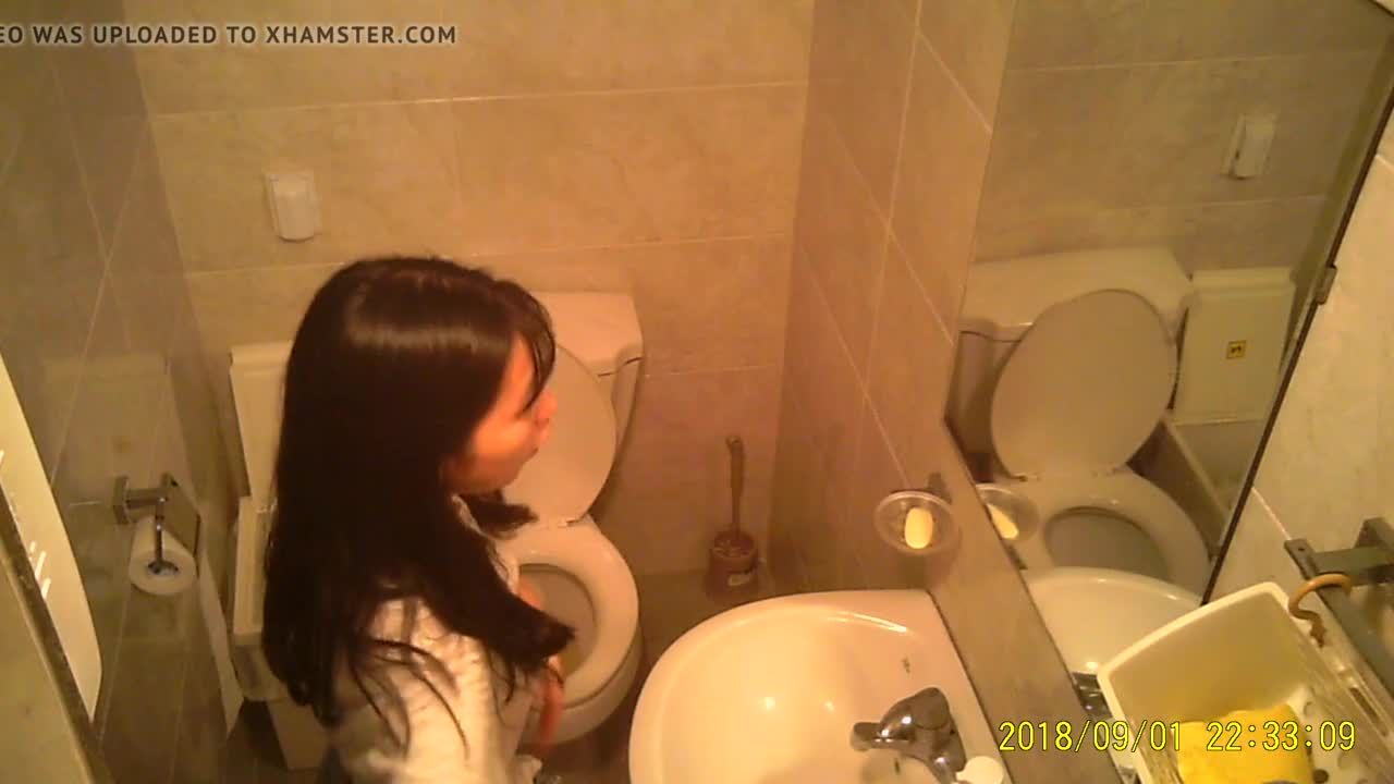 Love Making Korean Sister Toilet Chupando