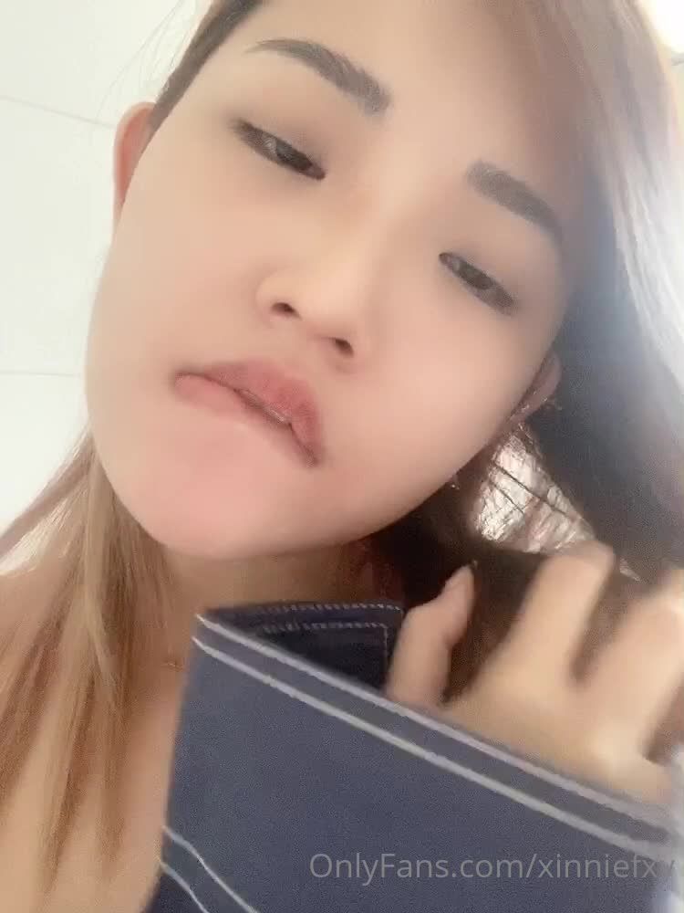 Asians Singapore OnlyFans Xinniefxy Latest New Videos Leaked Part 42 ShowMeMore