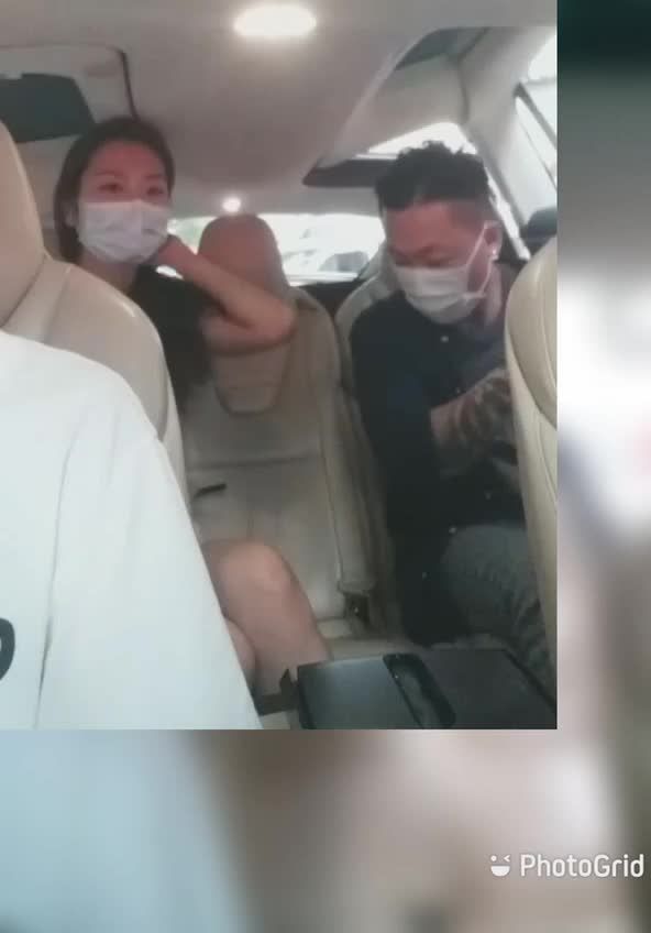 Stripping 香港Uber司機 Model X車內攝錄拍到乘客走光 Oldvsyoung