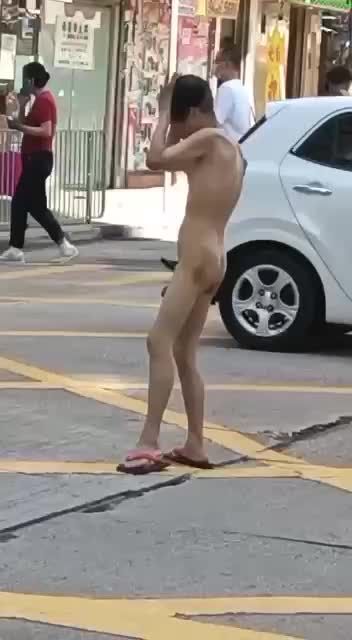 Amateur Sex 有人全裸香港馬路十字口跳舞，下體全露 Wives