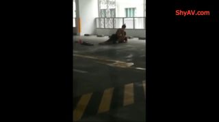 Smutty Singapore Couple Sex In Carpark BananaBunny