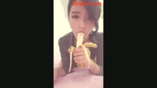Outdoors Korean Girlfriend Blowjob Banana Amateurs