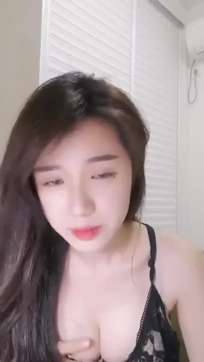 Twerk Beautiful Chinese Model Fei Fei Webcam Masturbation 中國正妹菲菲自拍 1 Sex Toy