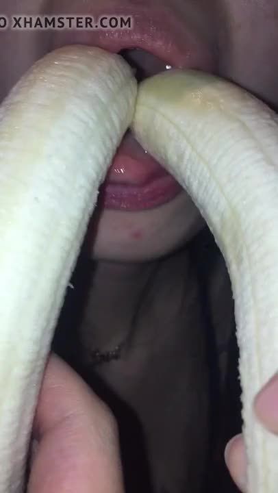 Blows Beautiful Chinese Girl Sherry Wen Blows Two Bananas and Sucks Them at the Same Stepdaughter
