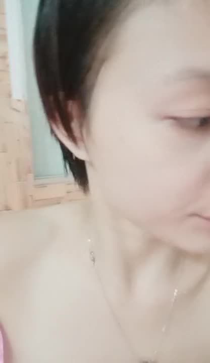 SoloPorn Short Chinese Hair Wife Live Webcam Nude For Fans FireCams