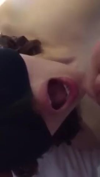 Stepsiblings HORNY CHINESE GIRL LIKE TO FUCK HARD AND SUCK DICK HD Reality