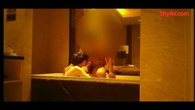 Lesbo Chinese Sex Scandal With Beautiful Wife 205 Uncut
