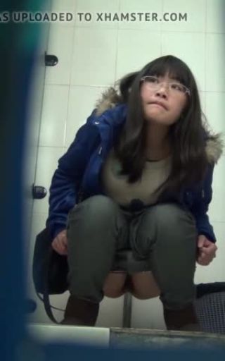 Exposed Chinese Toilet Peeing 7 Fun