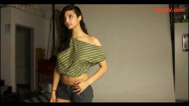 Tubent Singaporean Model Fiona Nude Video Shoot Part 34 Lesbians