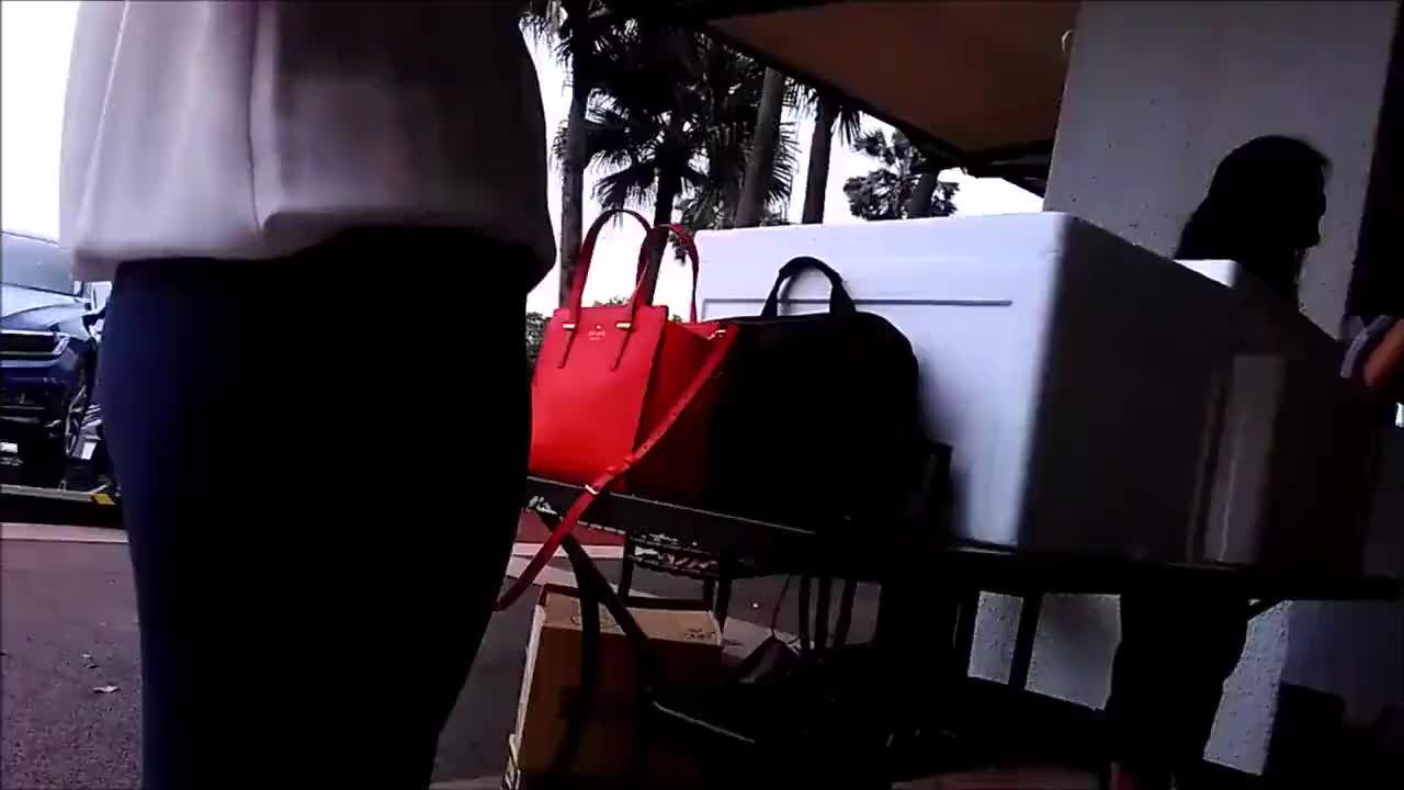 AdultSexGames Singapore Leggings Ass Shoplifter