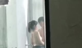 Face [台灣瘋傳] 台灣學生科學教室裡做愛被老師偷拍 SexScat