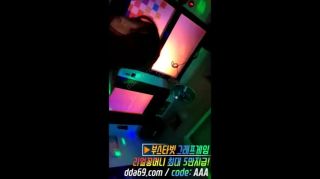 POV Korean,한국)남친 생일기념 홍대노래방서 떡치는거 원본 Asiansex