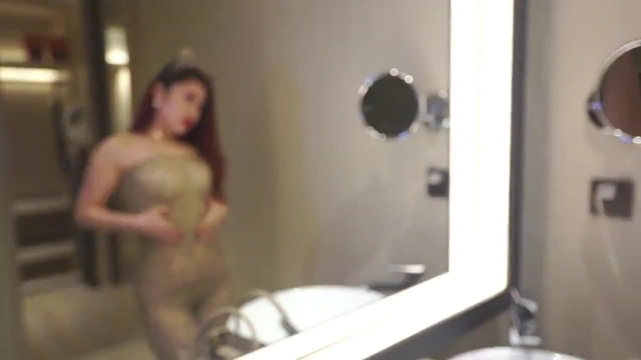 Amateur Porno Chinese Girlfriend Nude Hotel Photoshoot Asshole
