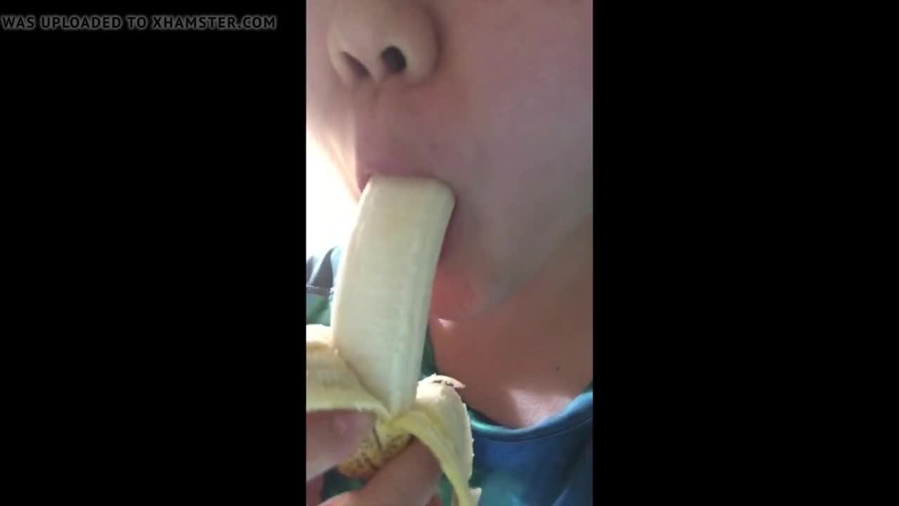 Off Korean Girl Banana Blowjob Tease Moms
