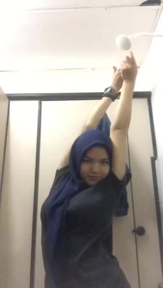 Scandal Malaysian Customs Officer Films Herself Masturbating in Public Toilet While in Uniform Video Leaked Part 3 馬來西亞海關職員穿著制服廁所自拍流出第三部 Playing