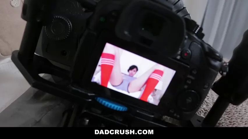 Super DadCrush - Accidentally sent Nudes to Step-DAD Crazy