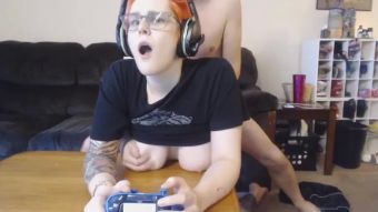 Gay Amateur Gamer Girl Gets Fucked LargePornTube