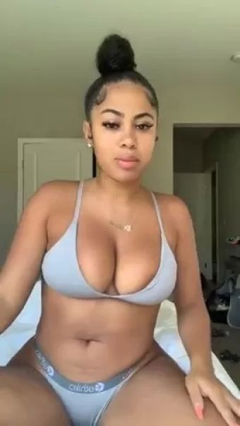Reverse Cowgirl Thick latina Slapping