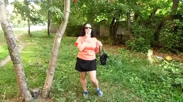 Hard Porn Mature MILF Smokes and Spits Outdoors Streamate
