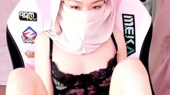 Cum Eating Littlemuslim | Live Streaming on Stripchat Sexy little thing Teasing and Dancing XLXX