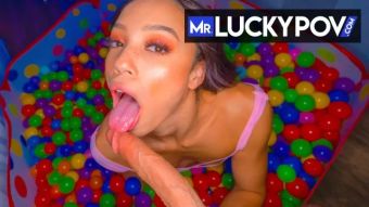 Insane Porn Bubbly round Booty Babe in Ball Pit Gay Baitbus