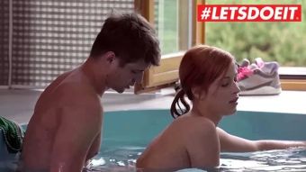 Chat LETSDOEIT - Kinky Czech Couple Fucks in the Swimming...
