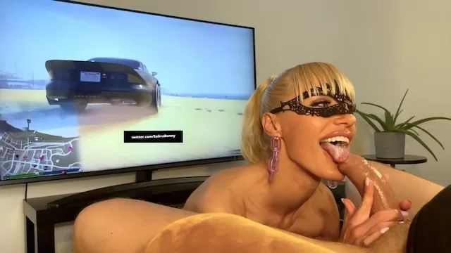 Stunning Beautiful Amateur Blonde can't Stop Gagging on my Dick while I Play GTA Online | Saliva Bunny Italian